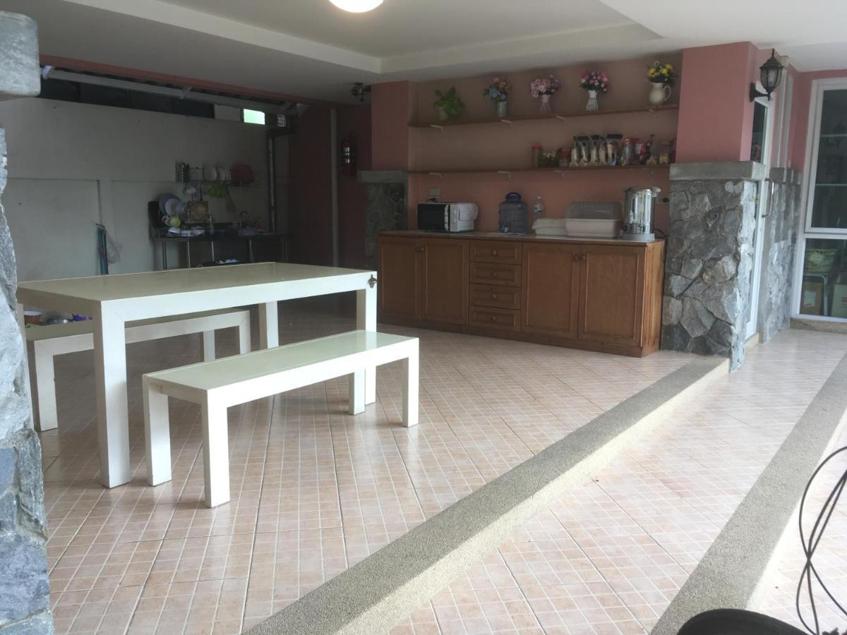 فندق Triple Palms House شيانغ ماي المظهر الخارجي الصورة